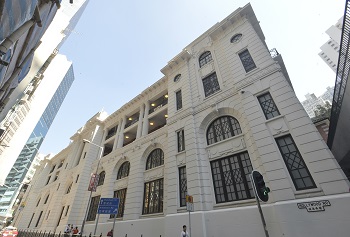 Purcell在港參與的第一項大型項目,將舊中區警署建築群保育及活化為集歷史、藝術、消閒於一身的大館。