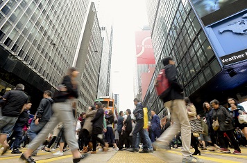 常言道:「機會是留給有準備的人」,所以要為自己在不同經濟環境下突圍而出,就要贏在準備充足。