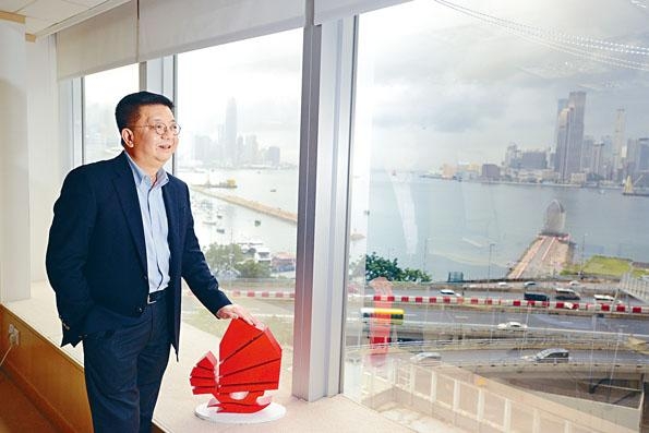 劉鎮漢加入旅發局十二個年頭,直言近三十個地區對本港提升旅警,是前所未見。