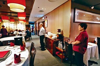 餐飲業首當其衝,近月陷入寒冬。