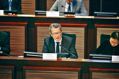 陳茂波預測,政府今個財政年度將出現赤字。