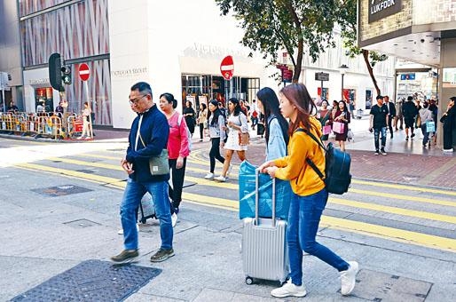 訪港旅客持續下跌,旅議會預期農曆新年的訪港內地客仍未有起色。
