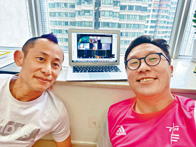 羅治山(右)表示,因應疫情多所學校均打退堂鼓,一眾教練唯有另尋出路。