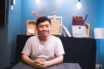 Yuky曾因找不到理想工作而意志消沉,靠「炒散」度日,感激社工、跑步教練及其他參加者的「借力」,讓他在黑暗中重見曙光。
