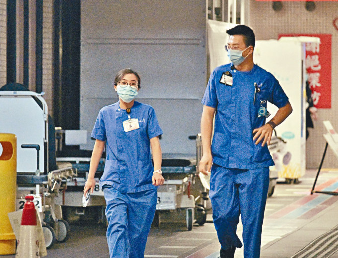 第一批合資格海外醫生,有望明年銜接至特別註冊。