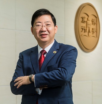 香港恒生大學校長何順文教授。