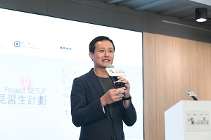 香港青年協會青年工作幹事黃民信表示,學生應以「揀工」的概念揀選大學學科。