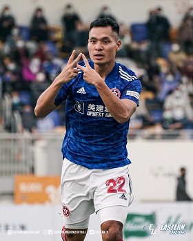 梁冠聰現效力東方獅龍,司職中場。