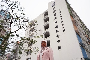 中學校長何秀賢被委任成東區區議員，期盼與街坊共建美好社區。