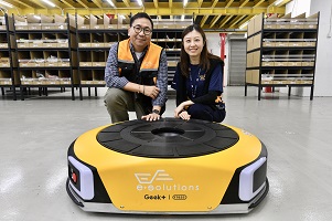 3. e+Solutions首辦學生導賞團,為讓有興趣了解及於電商物流業發展的學生,親身到倉庫體驗如何運用創新物流科技、了解行業實際操作等。