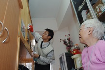 透過參與服務活動,學生更有機會走入社群,接觸到來自不同階層及背景的人士,幫助學生更好地了解他人的處境。