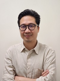 登記護士（精神科）暨註冊社工鍾業新