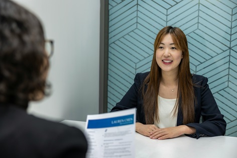 在當今競爭激烈的商業環境中，企業對人才的需求日益多元，跨行業求職者逐漸成為人力資源市場中不可忽視的群體。