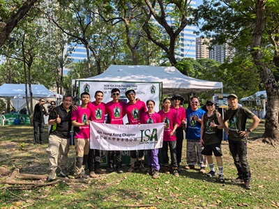 註冊攀樹師李綺璇在泛亞太平洋區攀樹錦標賽2026的初賽中，奪得空中拯救項目第三名。