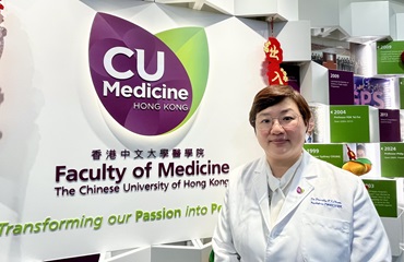 陳鳳英視保護孩童為天職，加入「兒童身心全面發展服務」團隊。